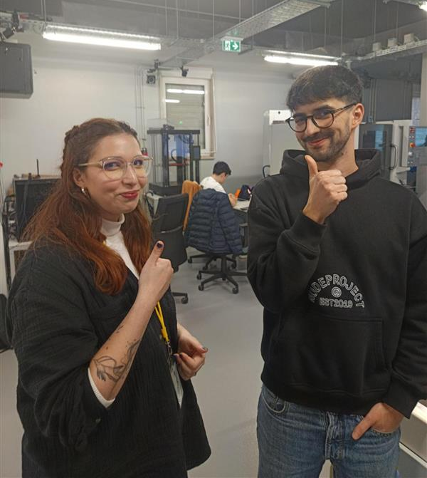 Team Image 16